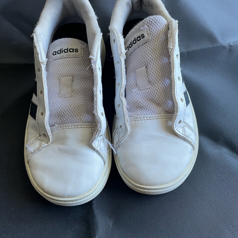 Adidas Kids White and Black Sneakers- SZ 11